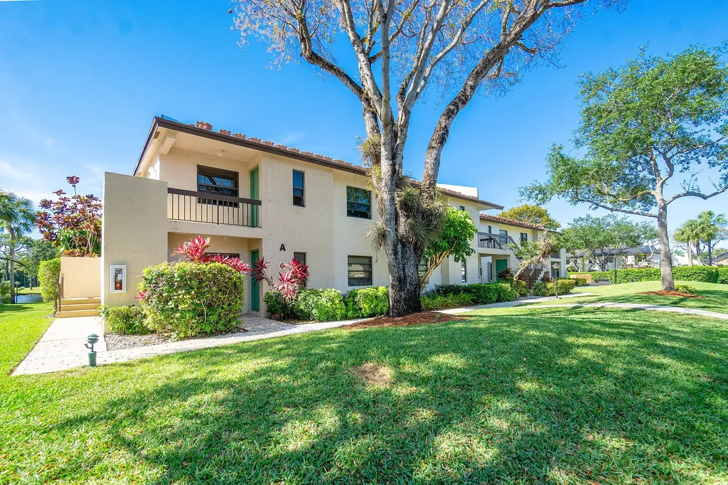 8436 Cypress Lane Boca Raton FL 33433