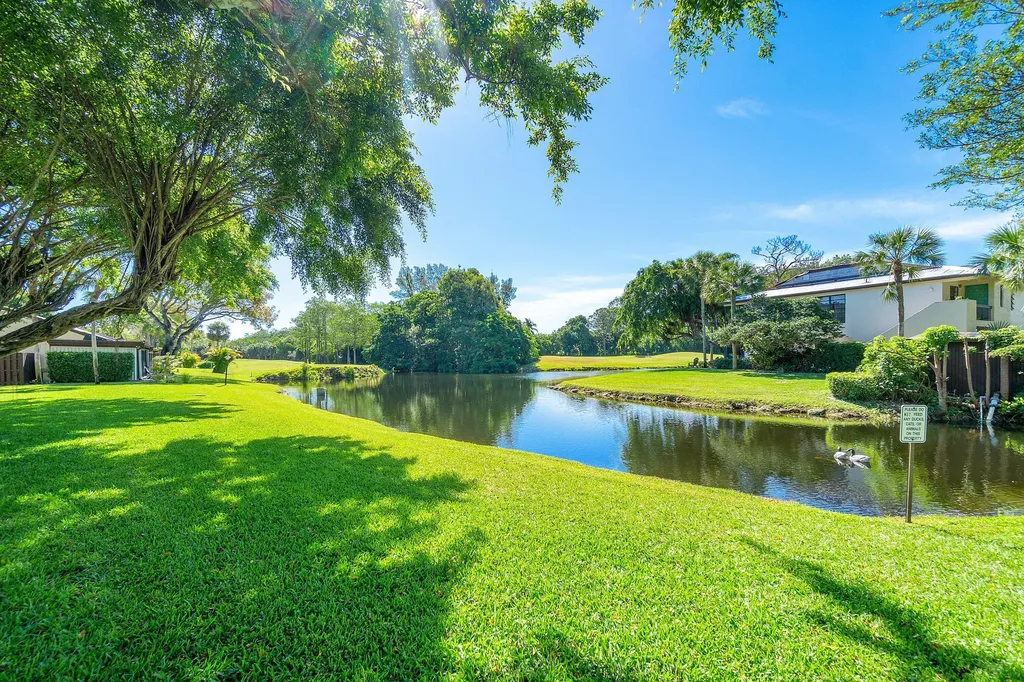 8436 Cypress Lane Boca Raton FL 33433