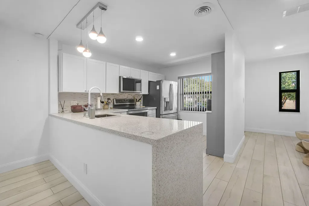 8436 Cypress Lane Boca Raton FL 33433