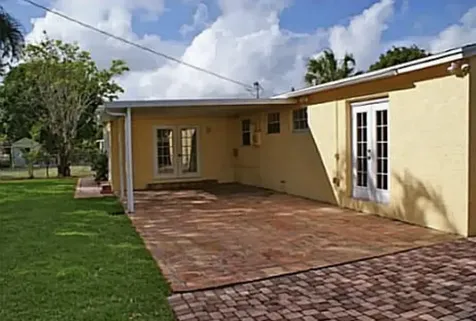 324 Bunker Ranch Road West Palm Beach FL 33405