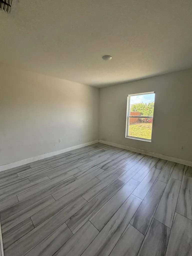 2231 SE Mariposa Avenue Port St Lucie FL 34952