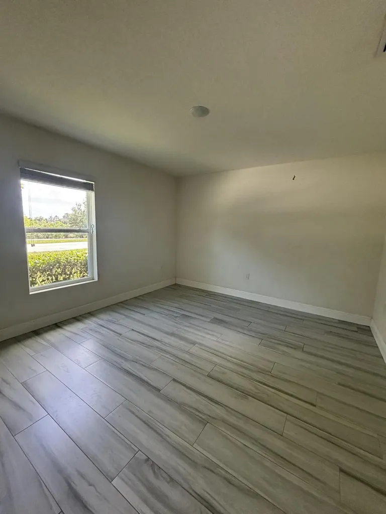 2231 SE Mariposa Avenue Port St Lucie FL 34952