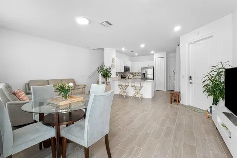 1011 Willow Place Riviera Beach FL 33410