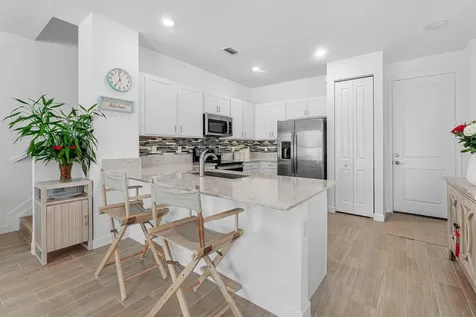 1011 Willow Place Riviera Beach FL 33410