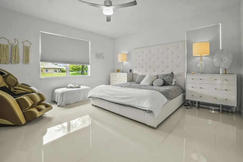 11971 Cypress Key Way Royal Palm Beach FL 33411