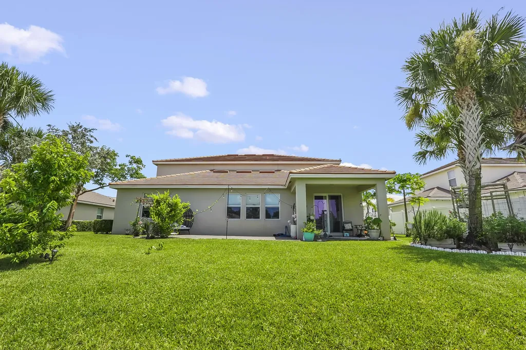 11971 Cypress Key Way Royal Palm Beach FL 33411
