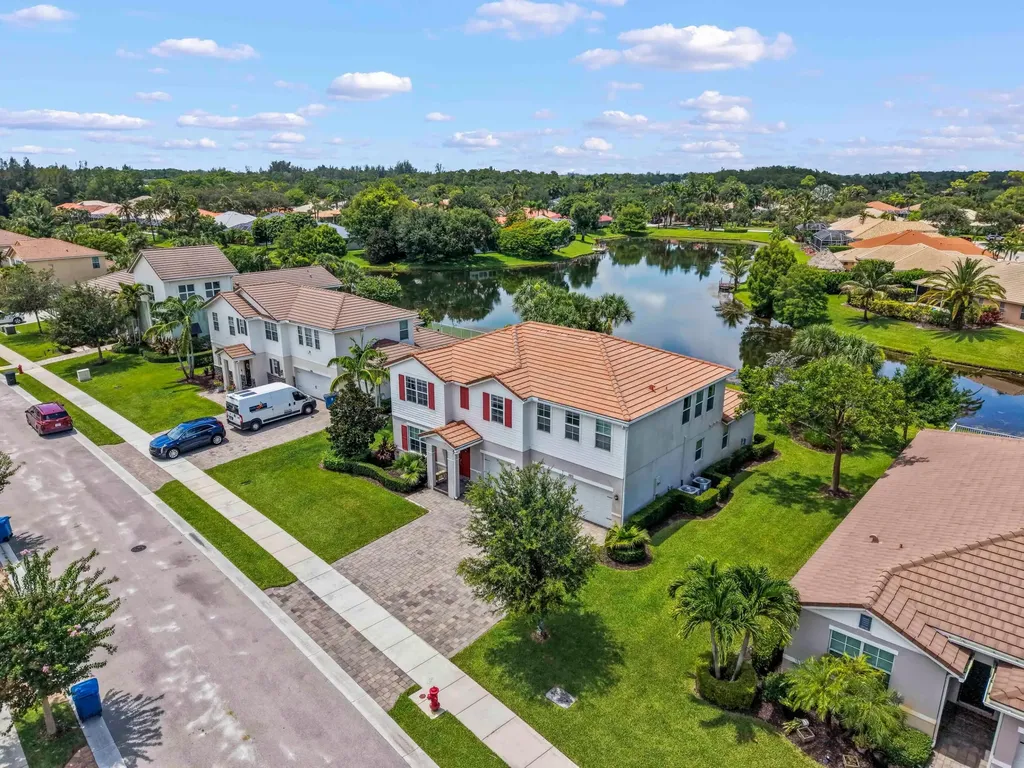 11971 Cypress Key Way Royal Palm Beach FL 33411
