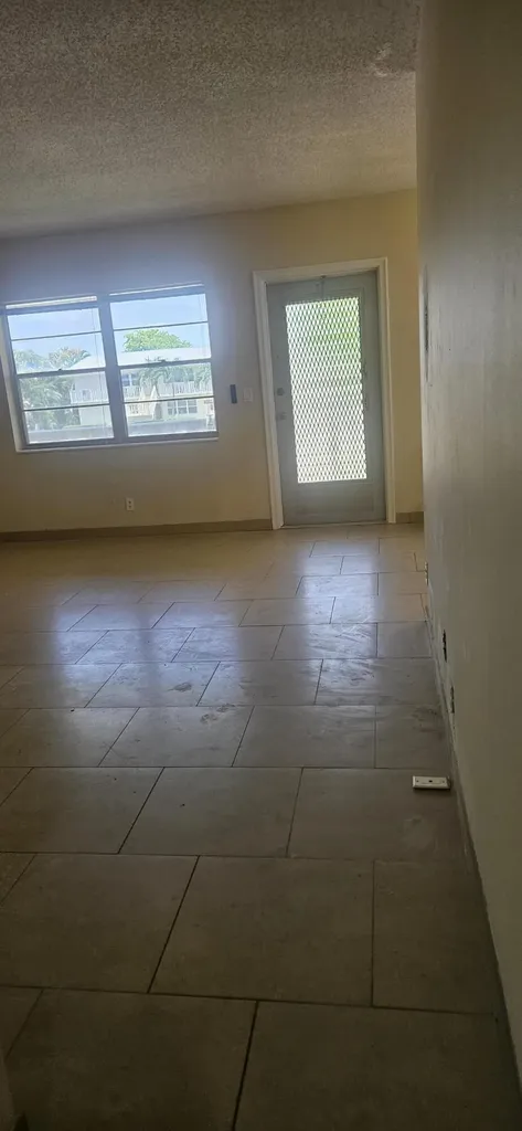 184 Waltham H West Palm Beach FL 33417