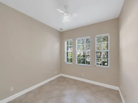 1929 Grey Falcon Circle SW Vero Beach FL 32962