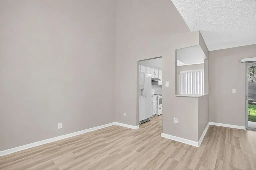 5314 Sapphire Valley Boca Raton FL 33486
