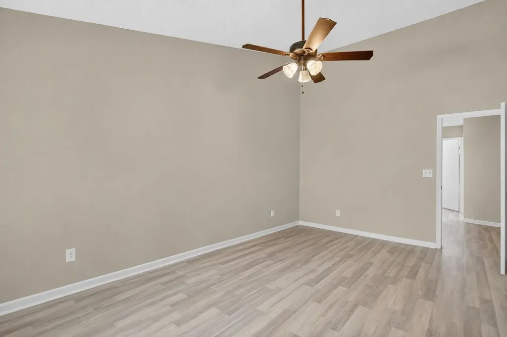 5314 Sapphire Valley Boca Raton FL 33486