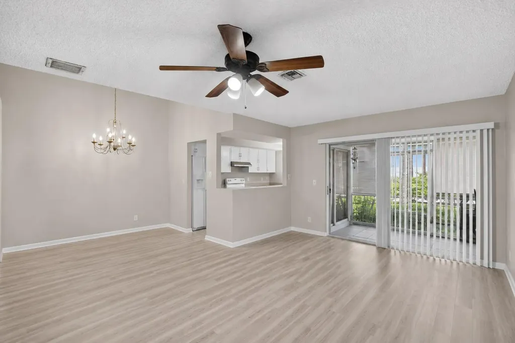 5314 Sapphire Valley Boca Raton FL 33486