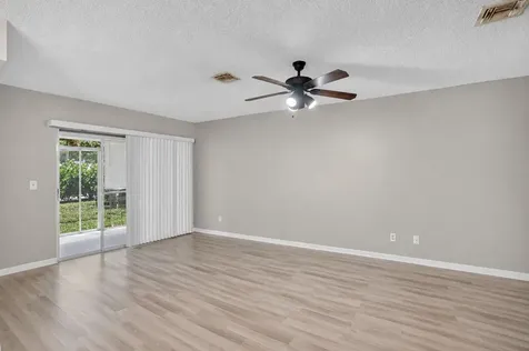 5314 Sapphire Valley Boca Raton FL 33486