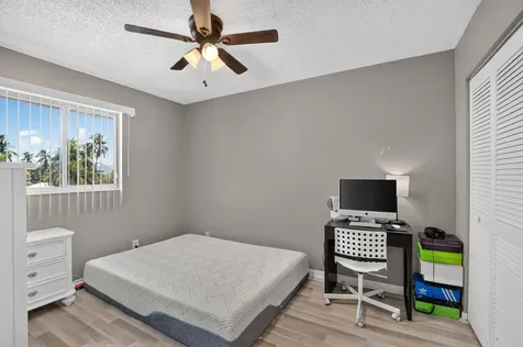 5314 Sapphire Valley Boca Raton FL 33486