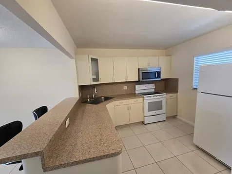 8321 Sands Point Boulevard Tamarac FL 33321