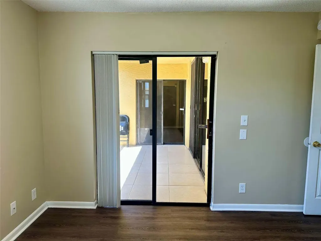 5701 Riverside Drive Coral Springs FL 33067