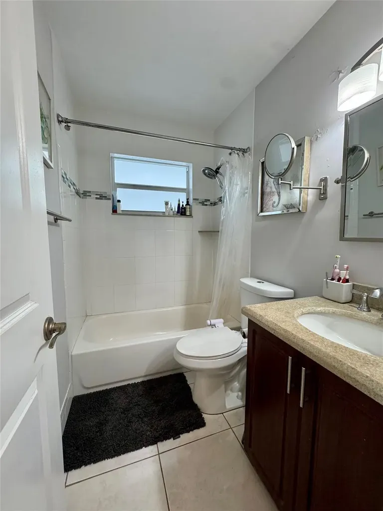 2801 NE 33rd Court Fort Lauderdale FL 33306