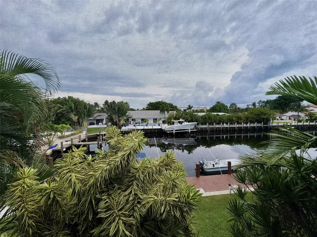 2801 NE 33rd Court Fort Lauderdale FL 33306