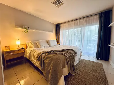 2801 NE 33rd Court Fort Lauderdale FL 33306