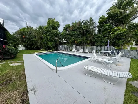 2801 NE 33rd Court Fort Lauderdale FL 33306