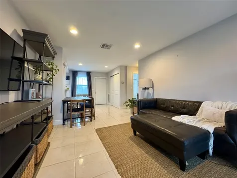 2801 NE 33rd Court Fort Lauderdale FL 33306