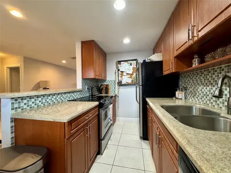 2801 NE 33rd Court Fort Lauderdale FL 33306