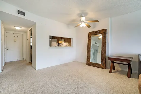 6475 W Oakland Park Boulevard Lauderhill FL 33313