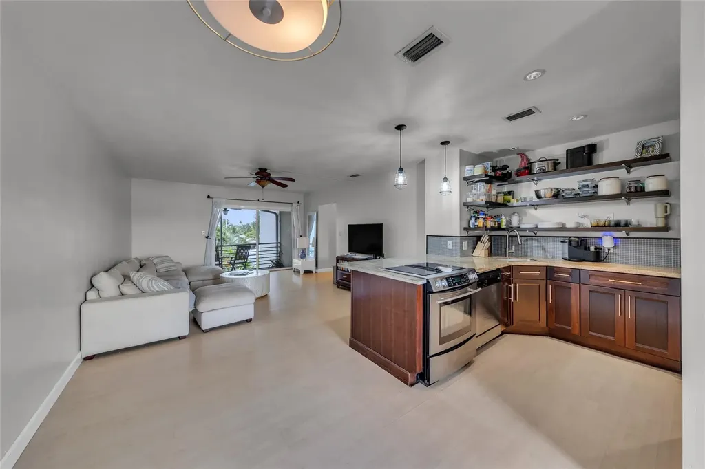 1535 SE 15th Street Fort Lauderdale FL 33316
