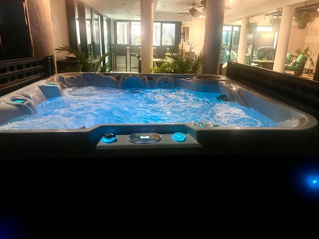 2380 SE 8th Street Pompano Beach FL 33062