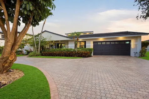 2380 SE 8th Street Pompano Beach FL 33062