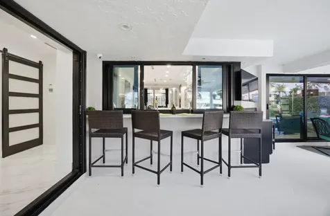 2380 SE 8th Street Pompano Beach FL 33062