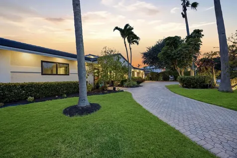 2380 SE 8th Street Pompano Beach FL 33062
