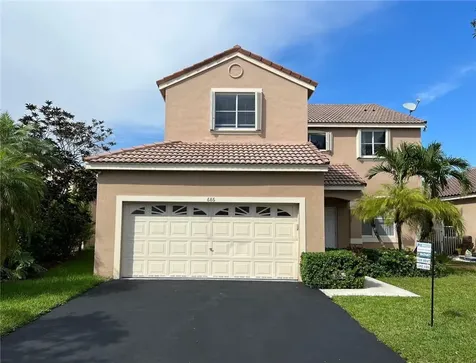 686 Lone Pine Lane Weston FL 33327