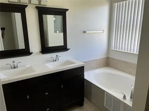 686 Lone Pine Lane Weston FL 33327
