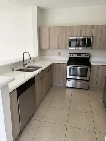 686 Lone Pine Lane Weston FL 33327