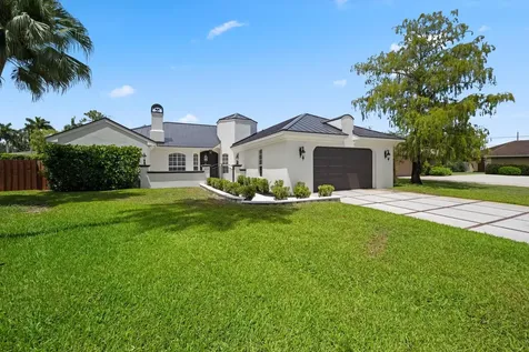 404 Indigo Avenue Wellington FL 33414