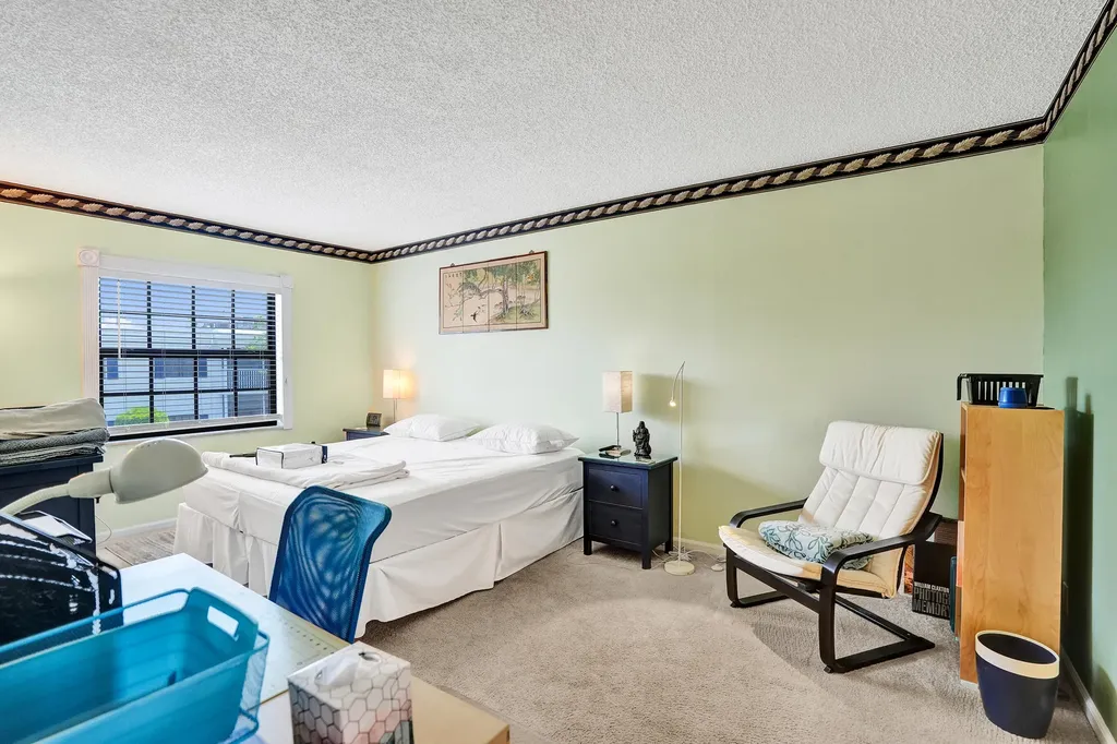 160 Cypress Club Drive Pompano Beach FL 33060