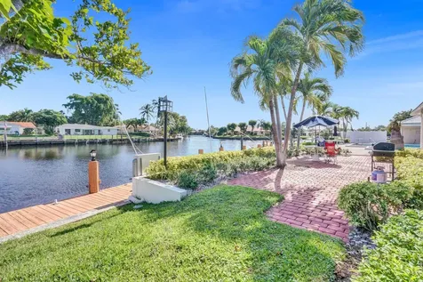 160 Cypress Club Drive Pompano Beach FL 33060