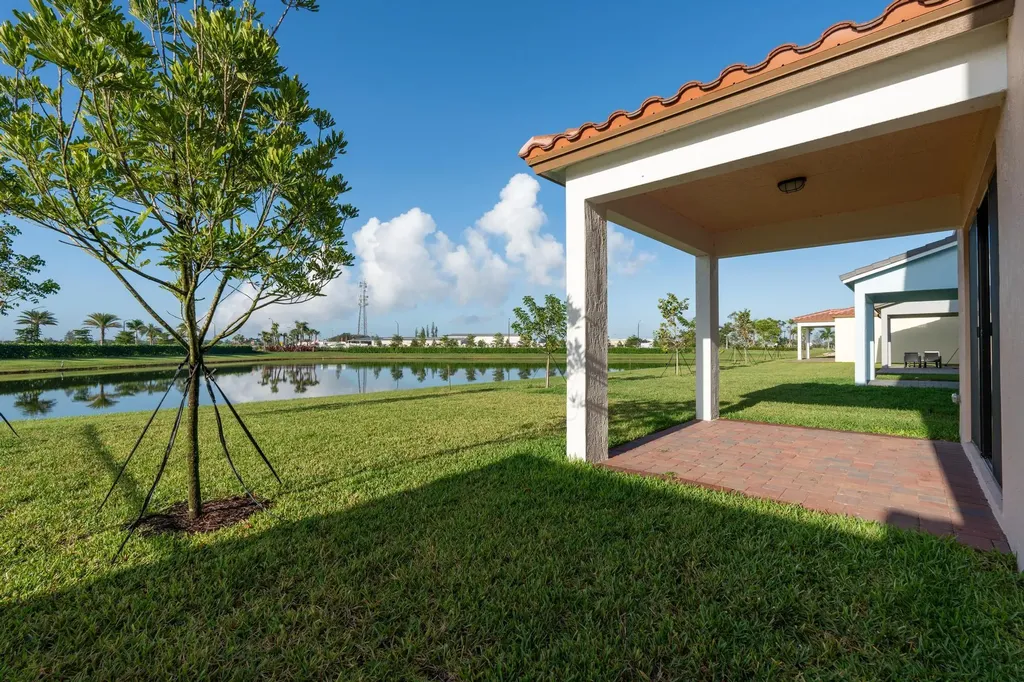 16462 Sea Turtle Place Westlake FL 33470