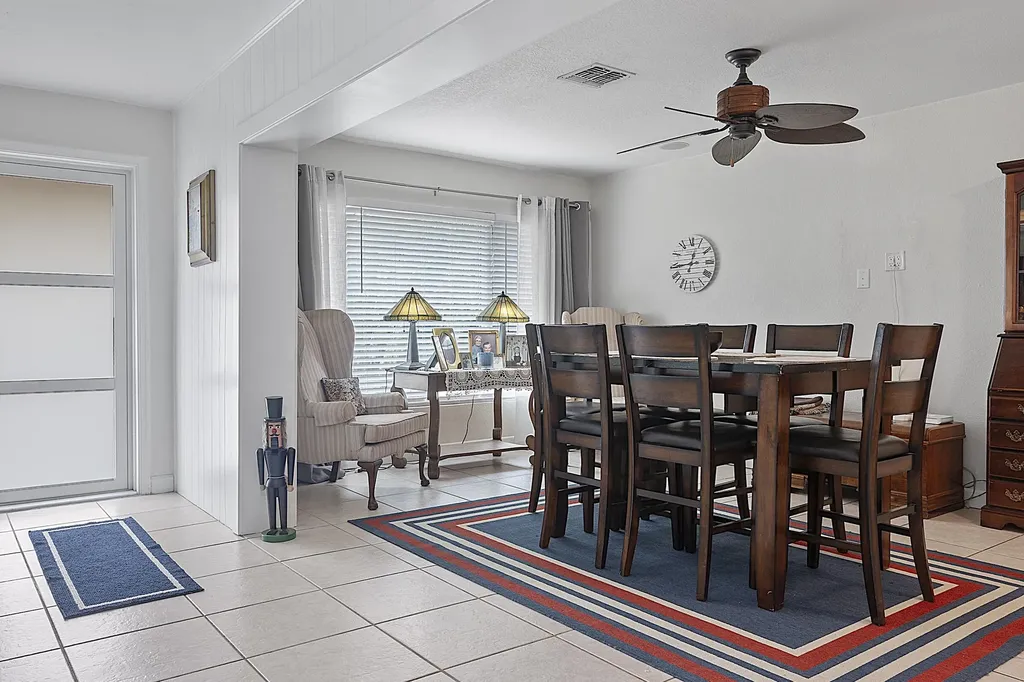 830 SW 1st Avenue Pompano Beach FL 33060