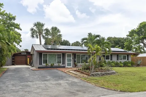 830 SW 1st Avenue Pompano Beach FL 33060