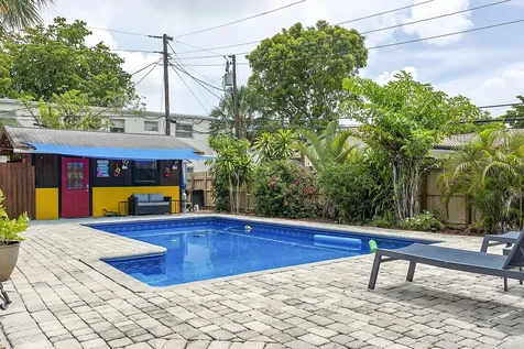 830 SW 1st Avenue Pompano Beach FL 33060
