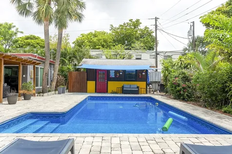 830 SW 1st Avenue Pompano Beach FL 33060