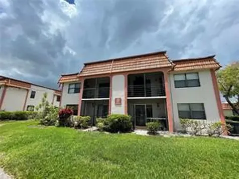 871 NE 207th Lane Miami FL 33179