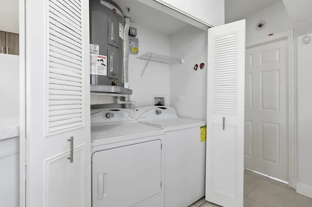 785 SW 148th Avenue Sunrise FL 33325