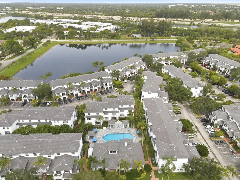 785 SW 148th Avenue Sunrise FL 33325