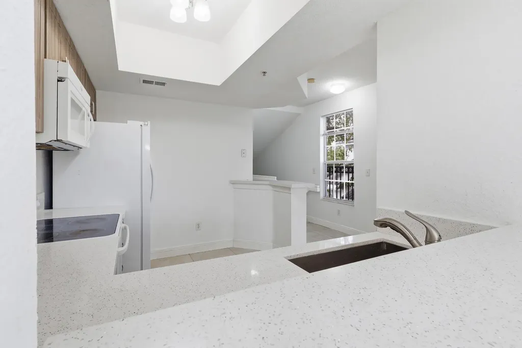785 SW 148th Avenue Sunrise FL 33325