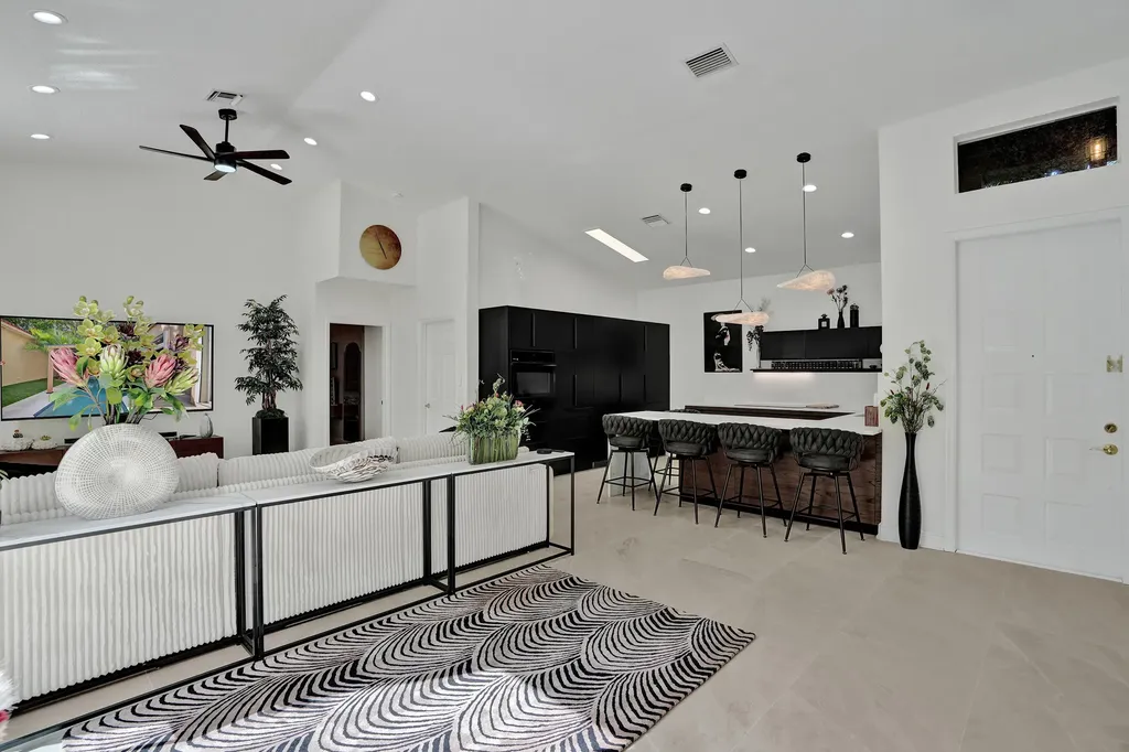 5860 NW 120th Avenue Coral Springs FL 33076