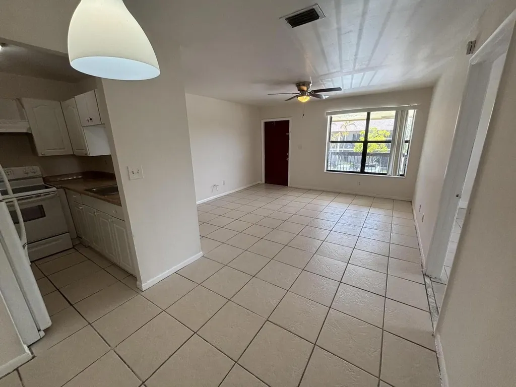 10020 Winding Lake Road Sunrise FL 33351