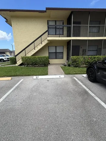 10020 Winding Lake Road Sunrise FL 33351